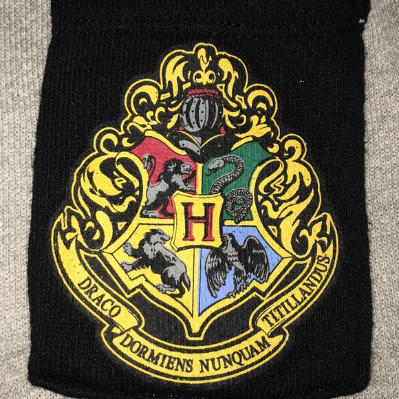 Harry Potter Sweater - Picture 2 of 3